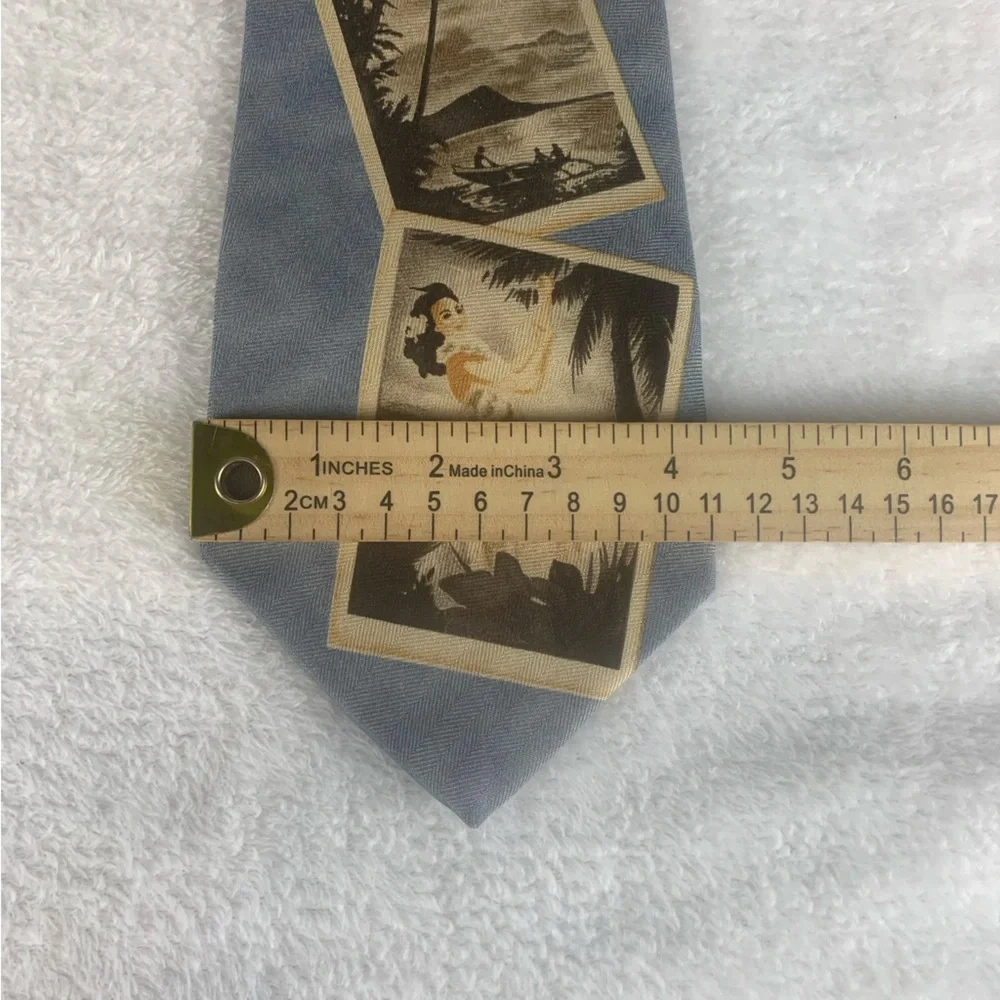 Tommy Bahama Vintage Silk‎ Neck  Tie Made In USA Hawaiian Postcards Motif